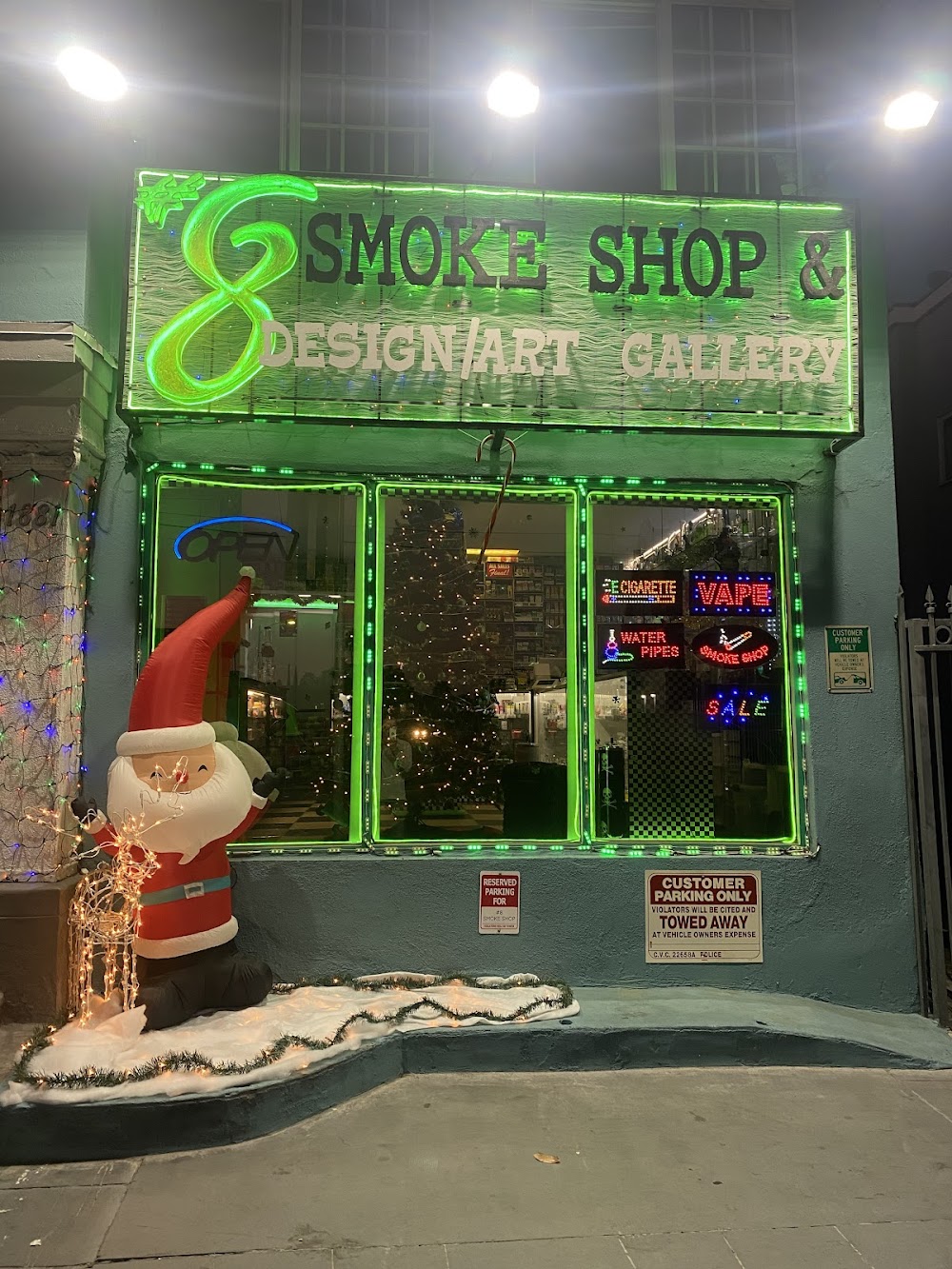 #8 Smoke Shop Design / Art Gallery