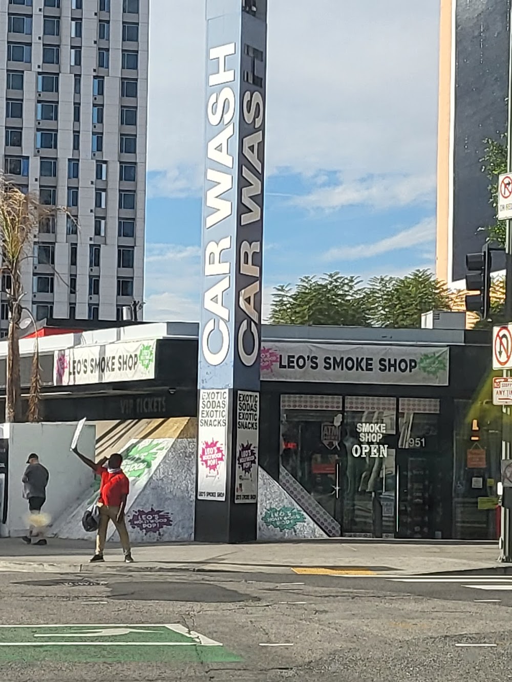 Leo Smoke And Vape Shop 2 Downtown LA